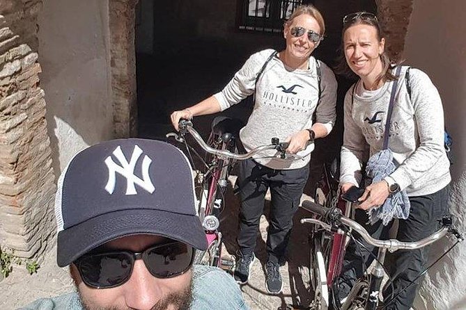 1 Day Bike Rental in Seville city - What’s Included (and What Isn’t) for Your Day on Two Wheels