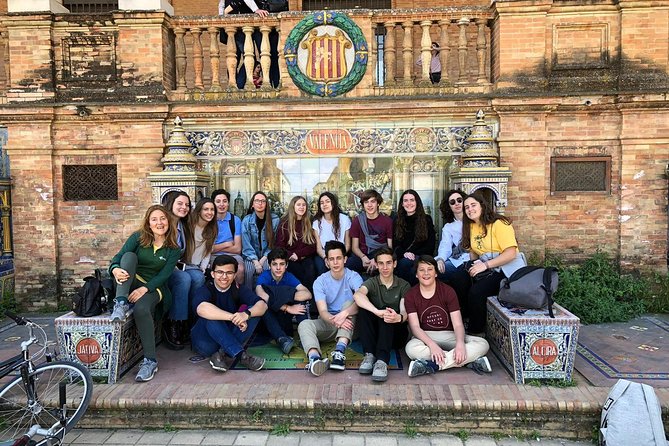 2h30 Private Walking Tour of Seville with Local Guide - Barrio Santa Cruz: Streets You’ll Actually Remember