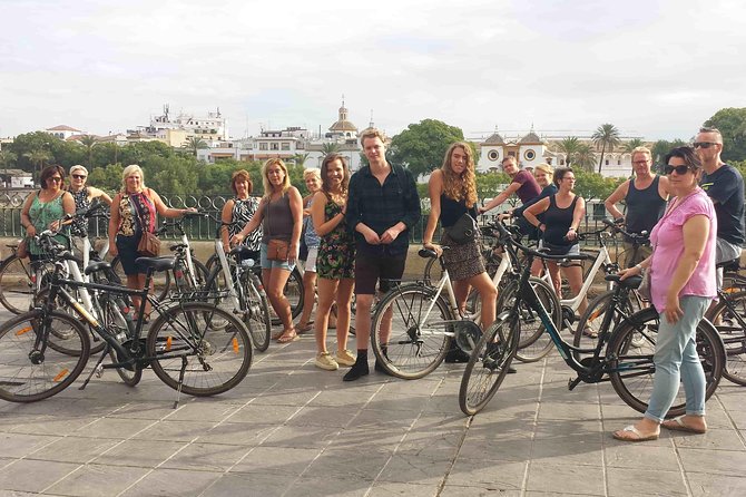 3-hour Guided Bike Tour along the Highlights of Seville - Riding Style and Safety: Easy Legs, Watch the Streets