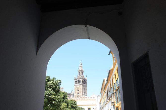 Alcazar and Cathedral Tour - How the Tour Works in Real Time (3 Hours That Add Up)