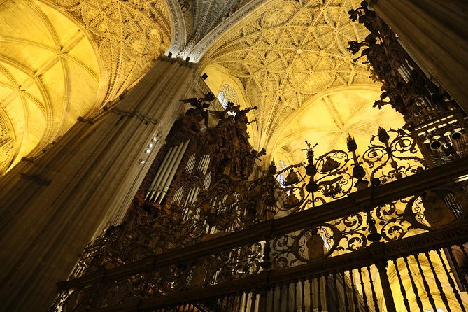 Alcazar and Cathedral Tour - Royal Alcázar of Seville: Mudéjar Architecture Meets Gardens (Plus Game of Thrones Vibes)