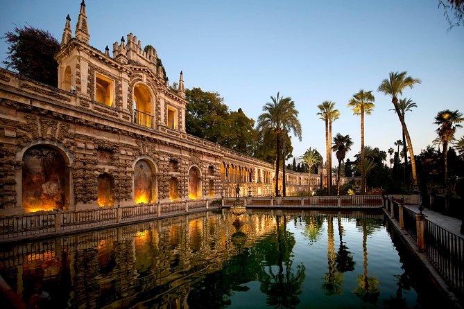 Alcazar, Cathedral and Giralda of Seville with entrance fee included - Giralda time—getting the skyline perspective that ties it together