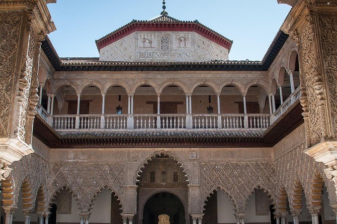 Alcazar de Sevilla Private - The QR-and-signage reality inside the Alcázar