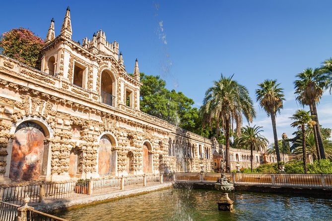 Alcazar of Seville Guided Tour with Skip the Line Ticket - Group size and guide quality: how to set expectations