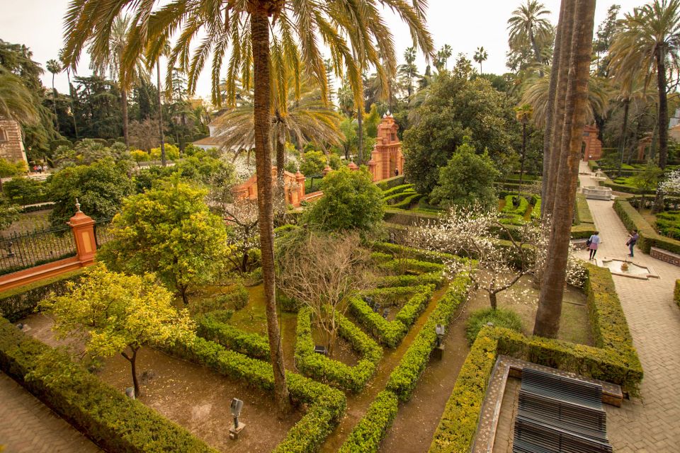 Alcázar of Seville Skip-the-Line Tickets and Guided Tour - Should you book the Alcázar skip-the-line guided tour?