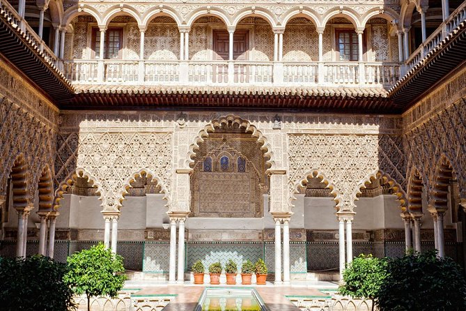 Alcazar of Seville with Cathedral & Giralda English Tour - Rooms, Patios, and the “Why It Looks Like That” Lesson