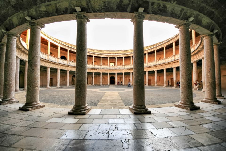 Alhambra and Albaicín Full-Day Private Tour from Seville - Albaicín: the private walking tour that makes Granada feel real