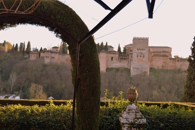 Alhambra Private Tour & Nazaries Palaces from Seville with Pickup - Alhambra entry fast: getting in before the lines steal your time