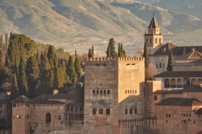 Alhambra Private Tour & Nazaries Palaces from Seville with Pickup - Nasrid Palaces: where the details make sense