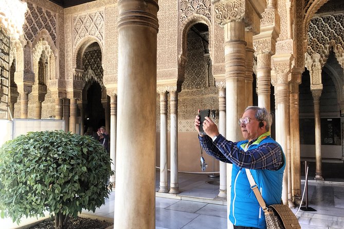 Alhambra with Nazaries Palaces Private Tour from Seville - Granada Free Time: Making It Worth the Drive