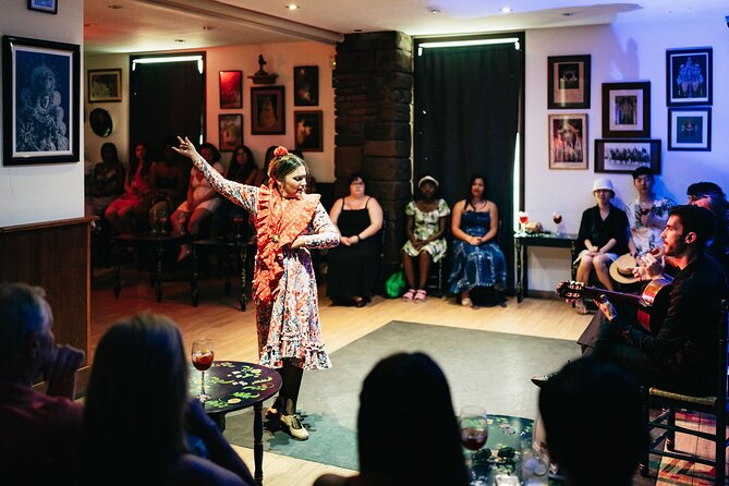 Baraka Triana. Flamenco show with drink - Location in Triana: pairing it with your evening