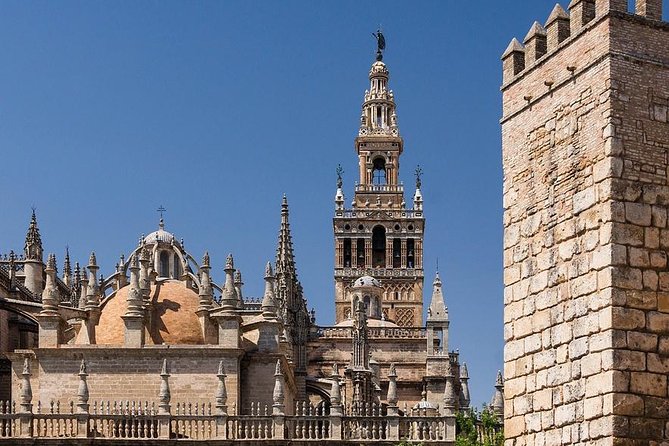 Best Private half day Tour of Sevilla with Hotel pick up - Plaza de España: 45 minutes that you can actually enjoy