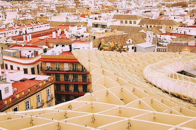 Best Private half day Tour of Sevilla with Hotel pick up - Cathedral de Sevilla: a focused 30-minute introduction
