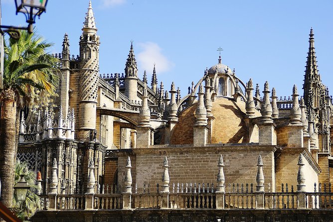 Cathedral & Giralda of Seville Exclusive Group, max. 9 travelers - First Stop: Immaculada Monument Before You Hit the Cathedral