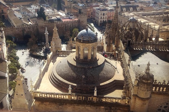 Cathedral Of Seville Private Tour - Price and value for groups up to 7