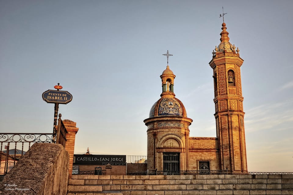 Complete Triana Tour "Corrales included". - Betis and San Jacinto streets: bars, stories, and the local pace
