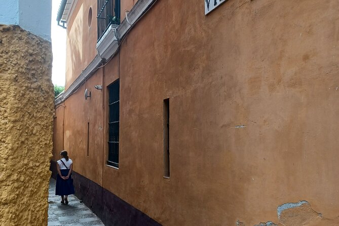 Contrasts of Seville - Why the Tour’s Seville Story Makes the Streets Click