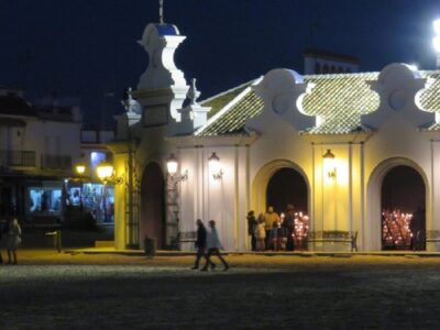Doñana National Park: 2-Day Tour from Seville - Day 1: El Rocío village, sanctuary, and La Rocina trails