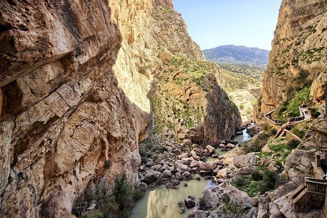 El Caminito del Rey Path - The restored path: what the walk feels like