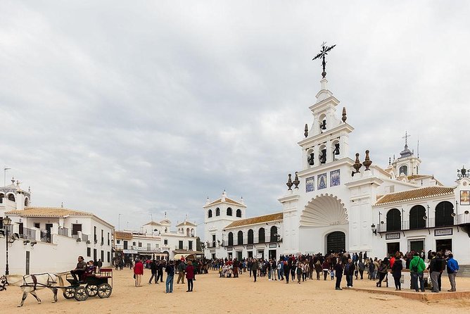 El Rocio, Donana Natural Park and Matalascanas Beach Day Trip from Seville - The flow of the whole day (and where time can feel tight)