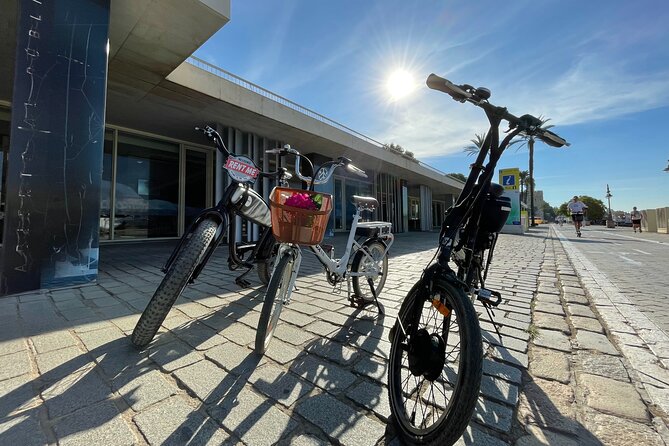 Electric Bicycle Rental in Seville - Electric Assist That Lets You See More Without Getting Beat Up