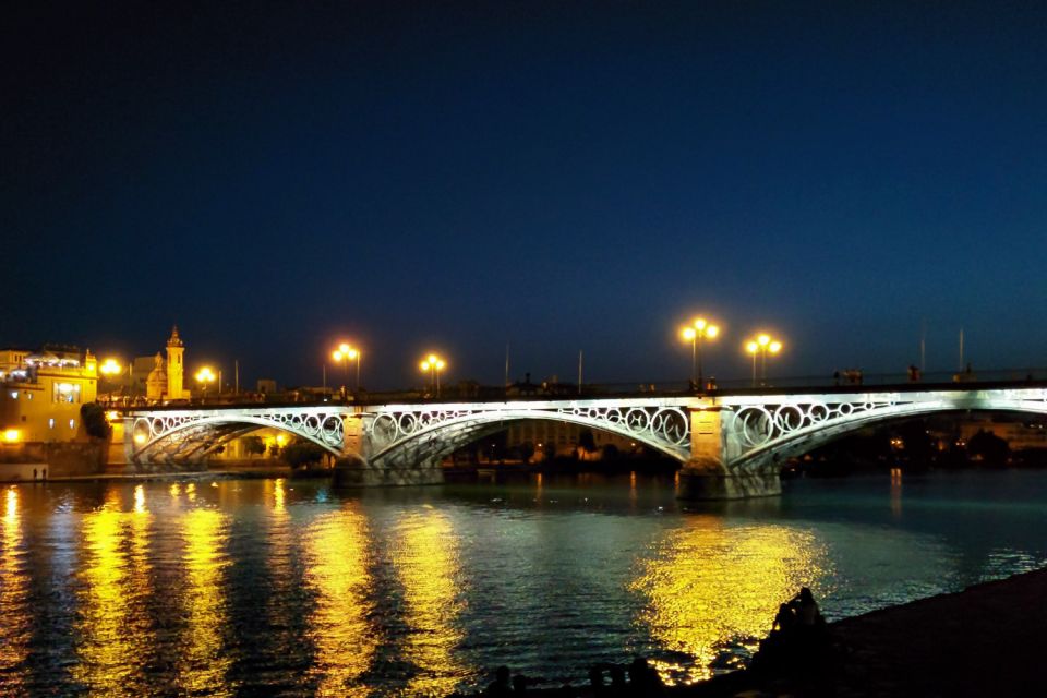 Enchanted Seville Walking Tour - Entering Judería: stories from 1248 until now