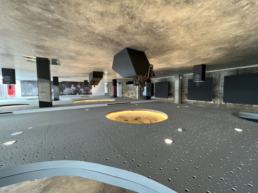Espacio Exploraterra: Nao Victoria 500 Replica and Museum - Audioguides in Spanish, English, and French: simple strategy that works