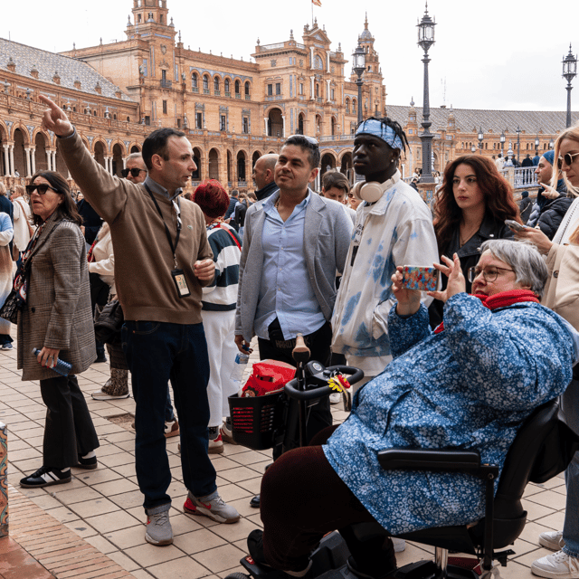 Exclusive Seville: Hidden Gems and Iconic Landmarks Tour - Antigua Fábrica de Tabacos: the stop that adds variety to the walk