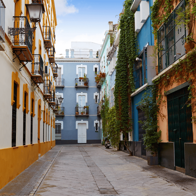 Exclusive Seville: Hidden Gems and Iconic Landmarks Tour - Price and value: what $35 covers in 2 hours