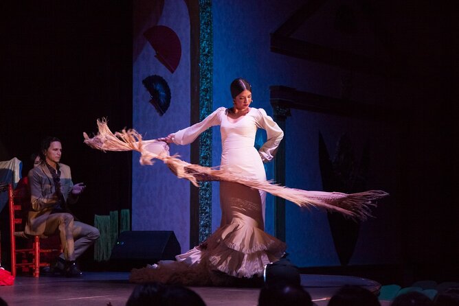 Flamenco Show and Dinner in Seville - Flamenco Costume Museum: the stop that earns its time