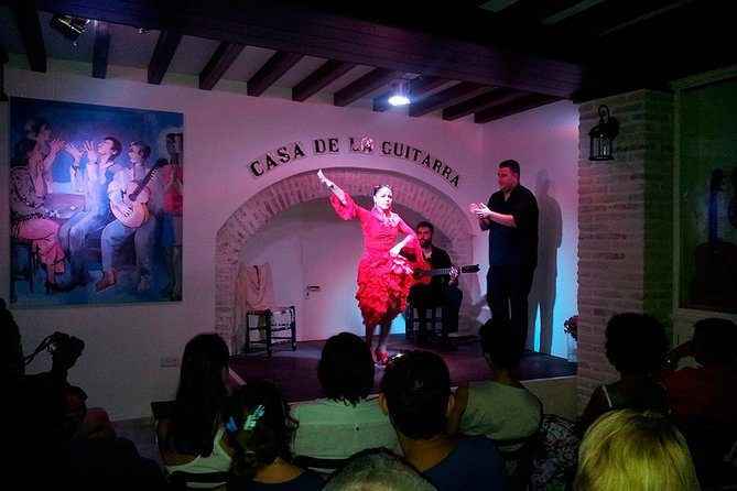 Flamenco Show and Tapas in Seville - Tapas hopping at 2–3 bars: what 4 tapas and 3 drinks really means
