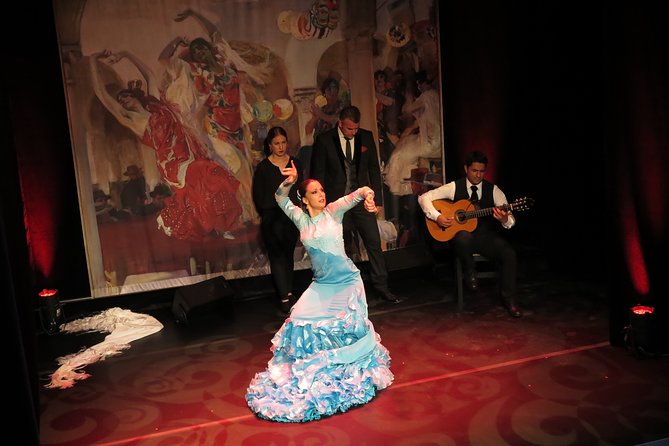 Flamenco Show and Tapas in Seville - The flamenco show: what you should expect from the performance
