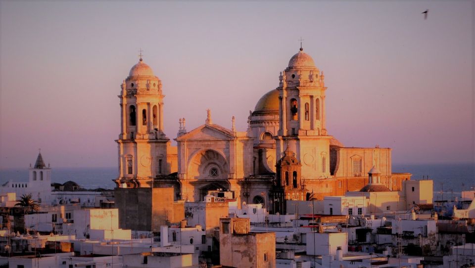 From Seville: Cadiz and Jerez de la Frontera Day Trip - Bodegas Díez Mérito in Jerez: Sherry Tasting With a Real Guide