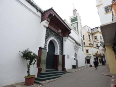 From Seville: Day Trip to Tangier with Lunch - Tarifa hop-on stop: a quick break before Morocco