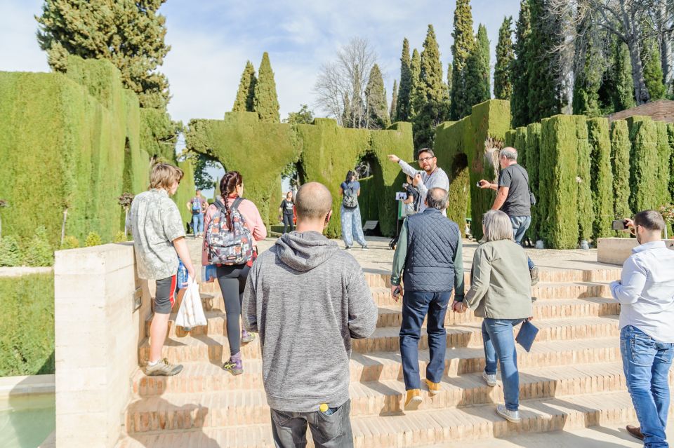 From Seville: Granada Day Trip Alhambra and Albaycin - Languages, Audio, and the Headphones Catch