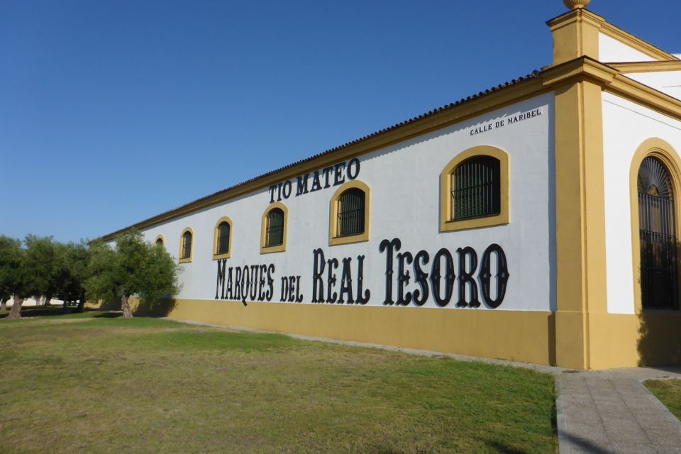 From Seville: Tour of Jerez with Horse Show & Wine Tasting - Language and guide experience: Spanish and English support