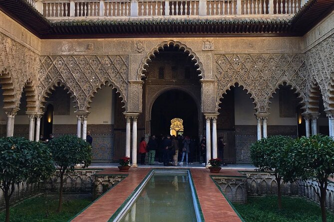 Full Day Private Tour in Seville - Plaza del Salvador and Plaza del Cabildo: Small Stops With Big Context