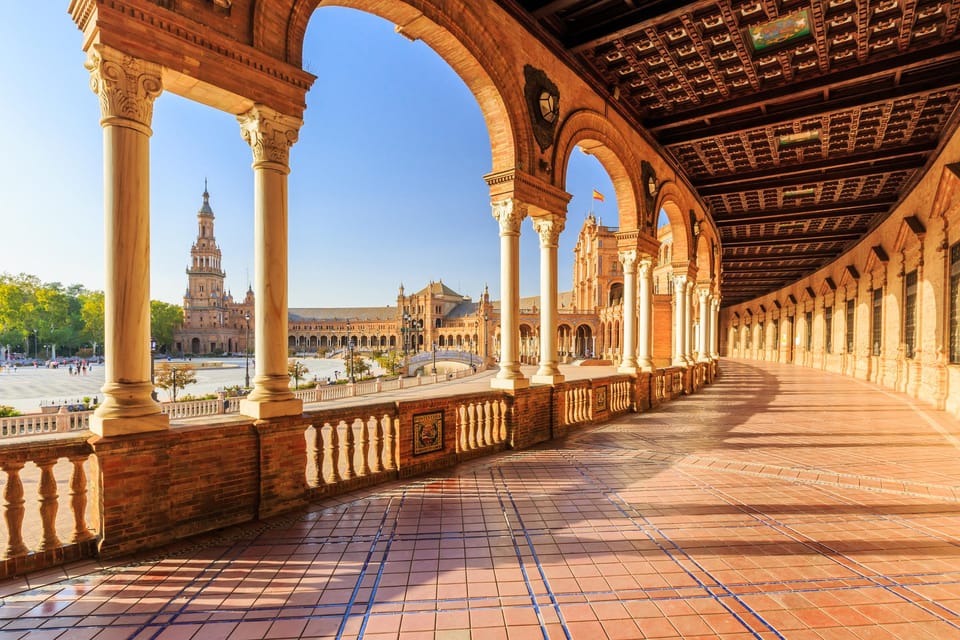 GERMAN SPEAKING E-BIKE TOUR (MOTHER TONGUE) | SEVILLE - Torre del Oro: The Landmark Stop You’ll Remember