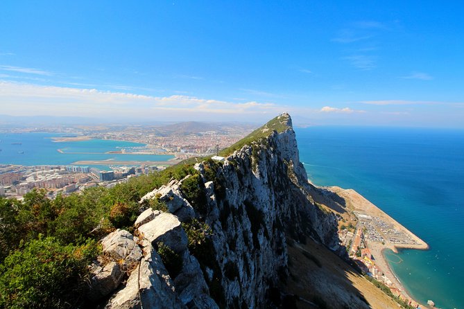 Gibraltar Day Trip from Seville + Rock Tour - Upper Rock Nature Reserve: the views come early