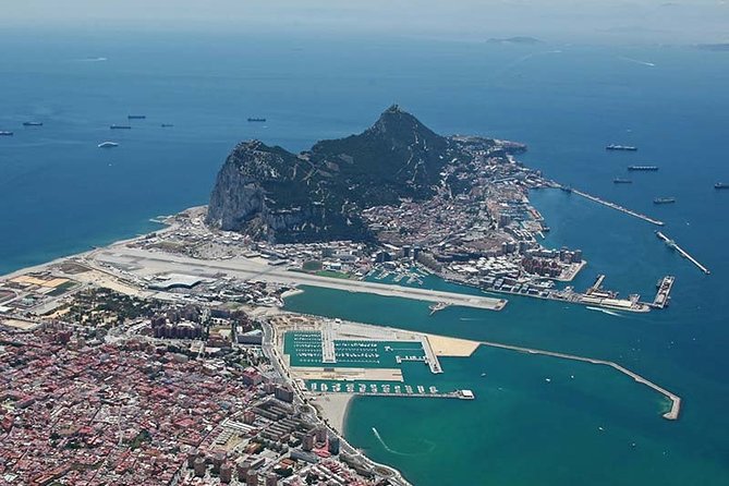 Gibraltar private tour from Seville including the upper rock - Getting From Seville to Gibraltar: private transport that keeps the day sane