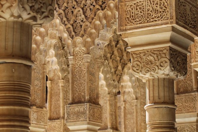 Granada Day Trip: Alhambra & Nazaries Palaces from Seville - Granada time between the drive and the palaces