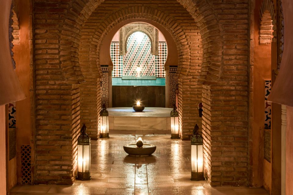 Granada: Hammam Al Ándalus with Massage - Mint tea, relaxation time, and the quiet-spa rules