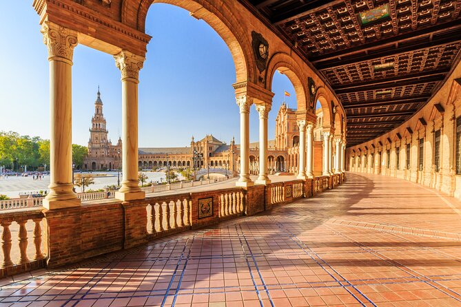Guided Premium eBike Tour Sevilla | native speakers EN • DE • FR - Premium e-bikes and a max-12 group: the real value