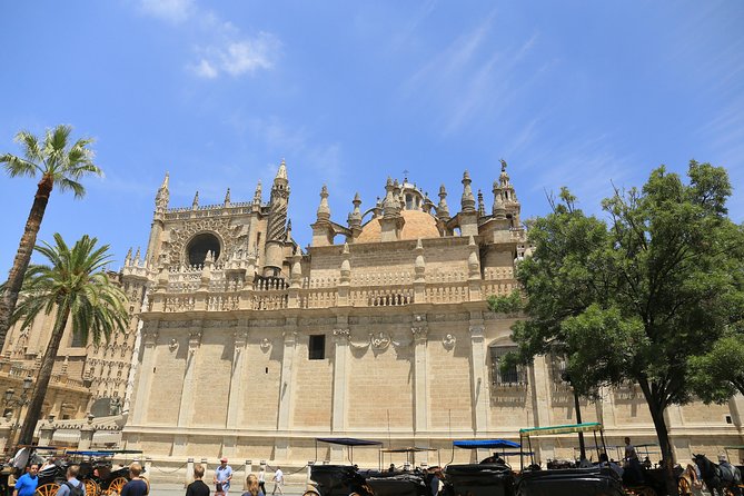 Guided Tour Sevilla Cathedral - Stop 1: Inside the Catedral de Sevilla (Santa María) and Its Big Stories