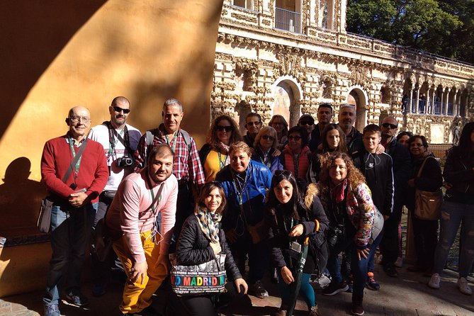 Guided visit to the Alcázar of Seville without queues - Skip the line: what queue-free access really buys you