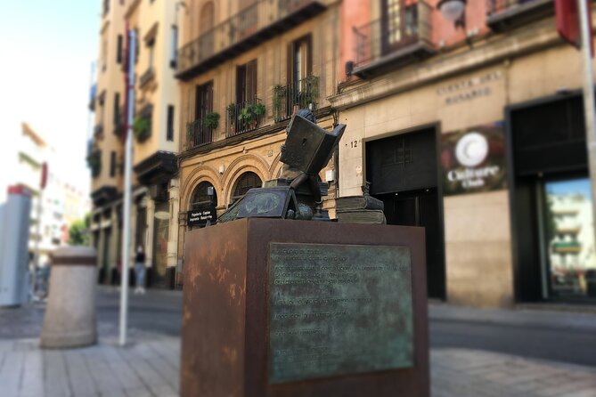 History of Women of Seville Private Tour - Key things you’ll notice on this Women of Seville tour