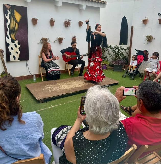 Intimate Flamenco: Exclusive Experience in Sevilla - The vibe: authentic, intimate, and very close to the action