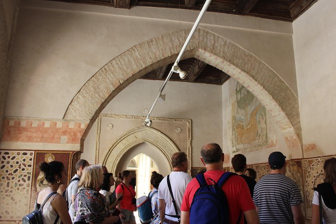 Italica Roman City Tour from Seville - Guide quality and language: what you can realistically expect