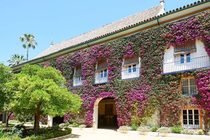 Las Dueñas Palace Guided Tour in Seville with Entrance Included - Who this tour suits best (and who should choose something else)