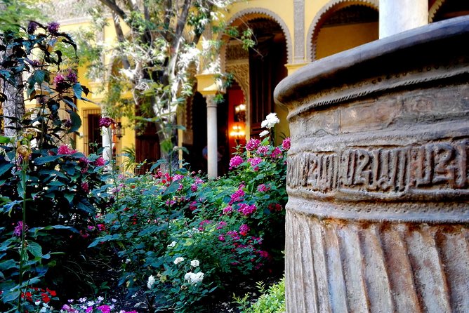 "Las Dueñas" Palace ticket + Audioguide - Accessibility and service animals: what you should know